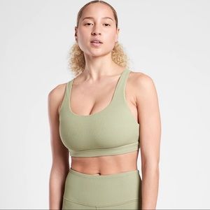 Athleta Exhale Ribbed Sports Bra, D-DD
